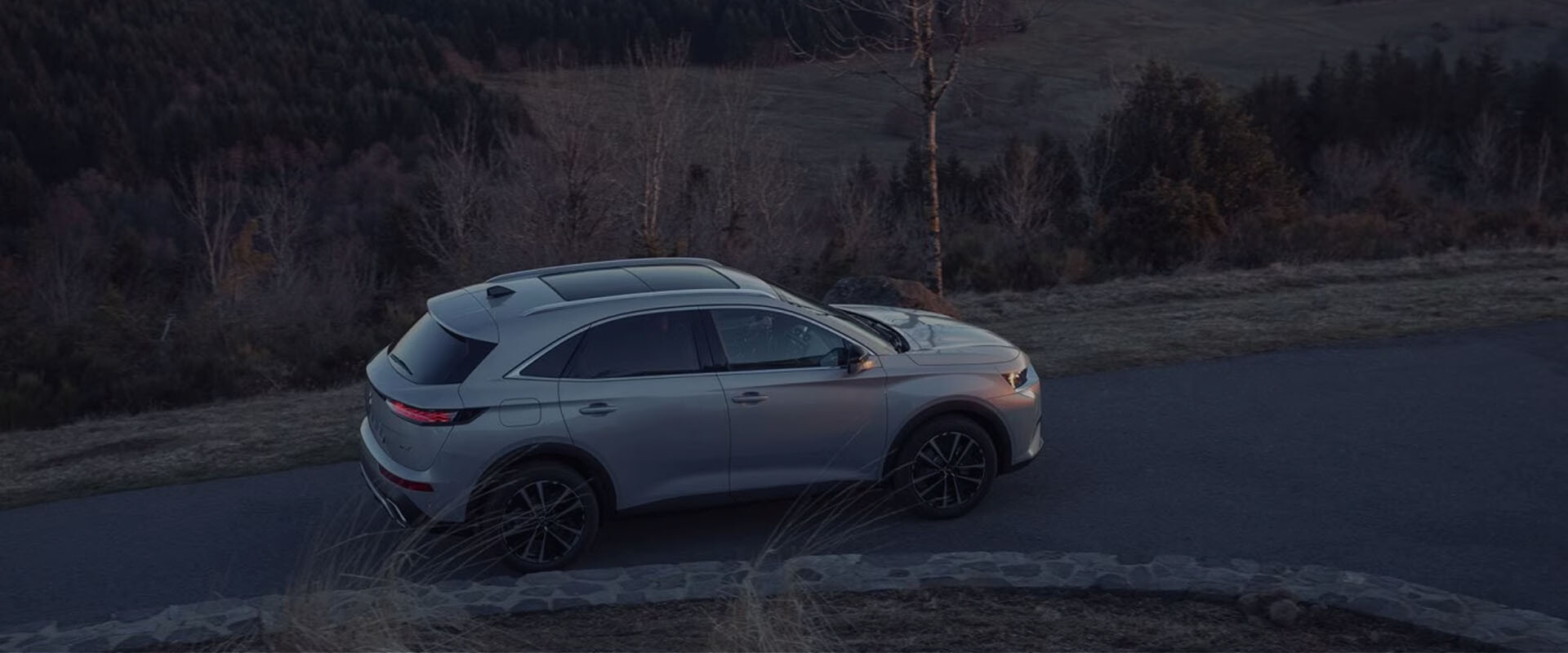 DS 7 E-TENSE 225 PERFORMANCE LINE +