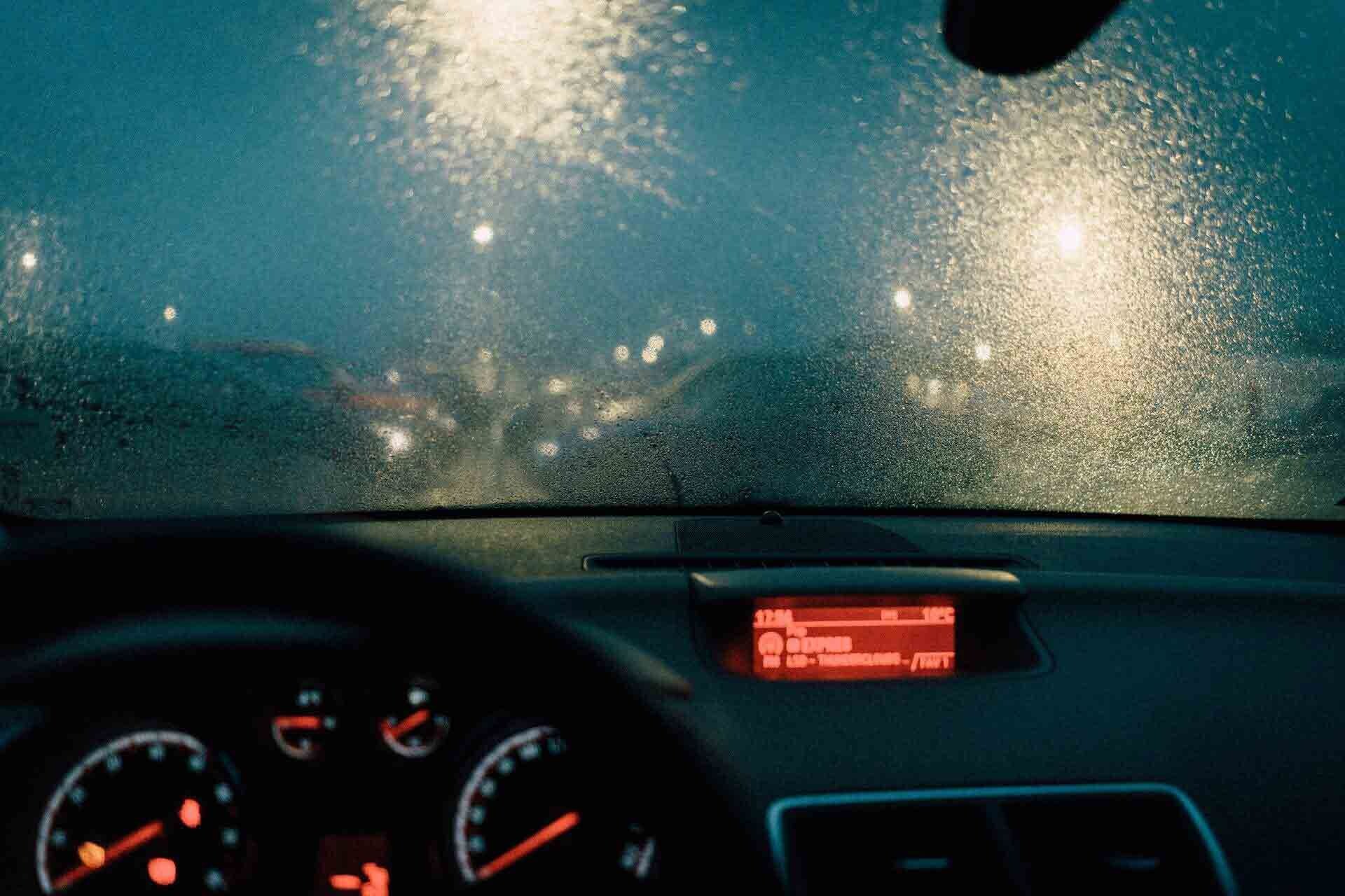 Los mejores coches para sobrevivir a fuertes tormentas