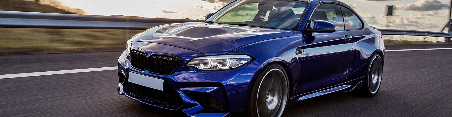 ¿Puede mi pareja o mi hijo conducir mi coche de renting?