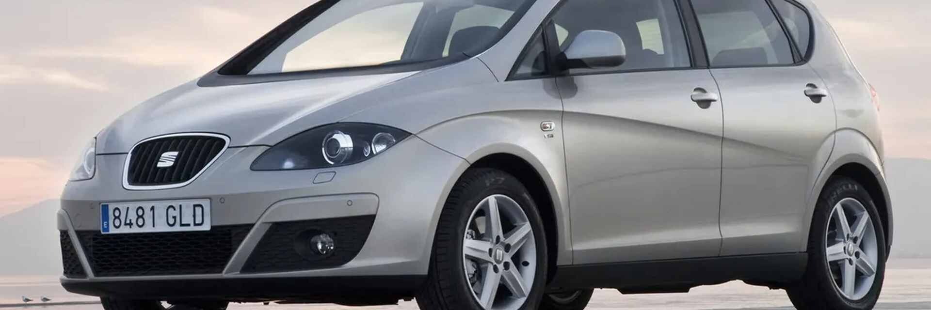 Cómo cambiar la batería del SEAT Altea